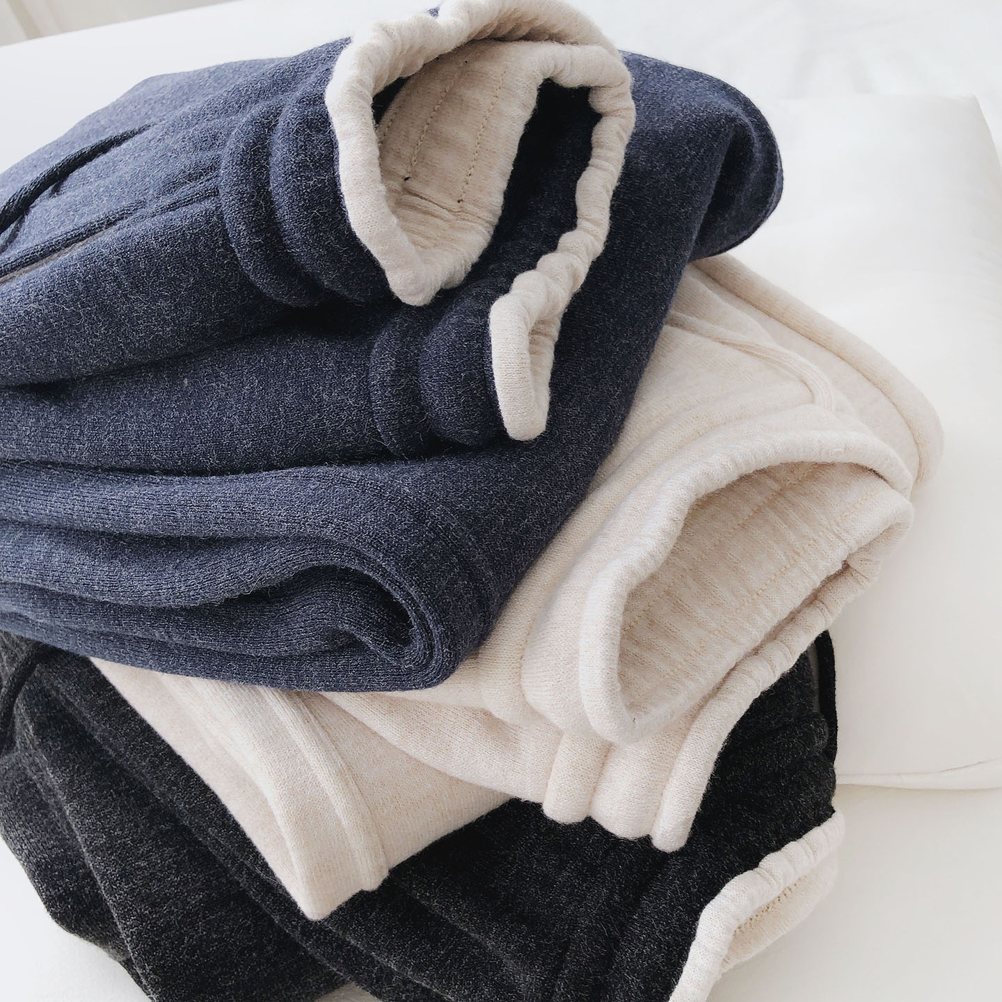 仿羊绒垂感保暖加绒加厚阔腿裤女