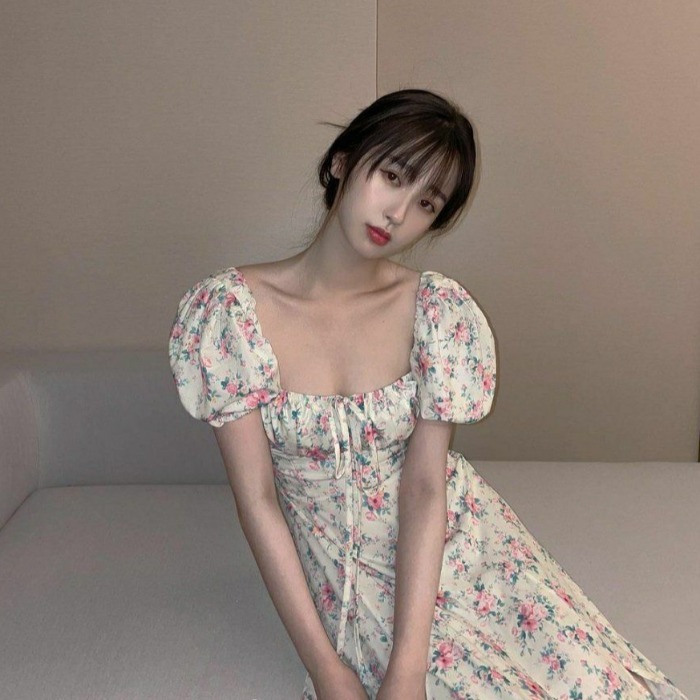 Yu Shuxin's same floral dress French square neck bubble sleeve split print Vintage long skirt 2021 summer women's dress
