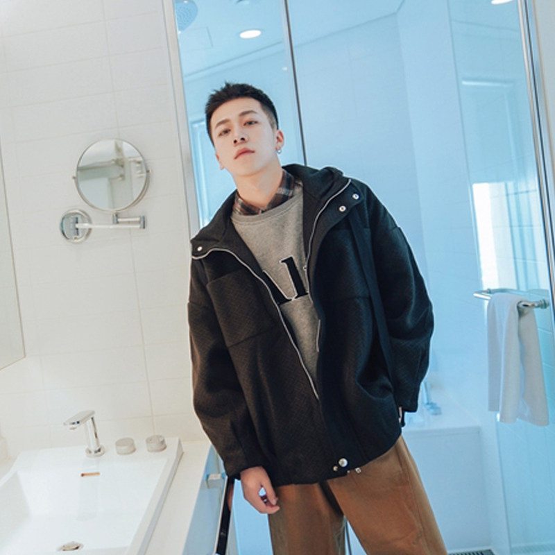 홍콩 스타일 모직 재킷 남성 재킷 루즈하고 트렌디하며 잘생겼고 다재다능한 두꺼운 가을 겨울 한국 스타일 캐주얼 후드 일본식
