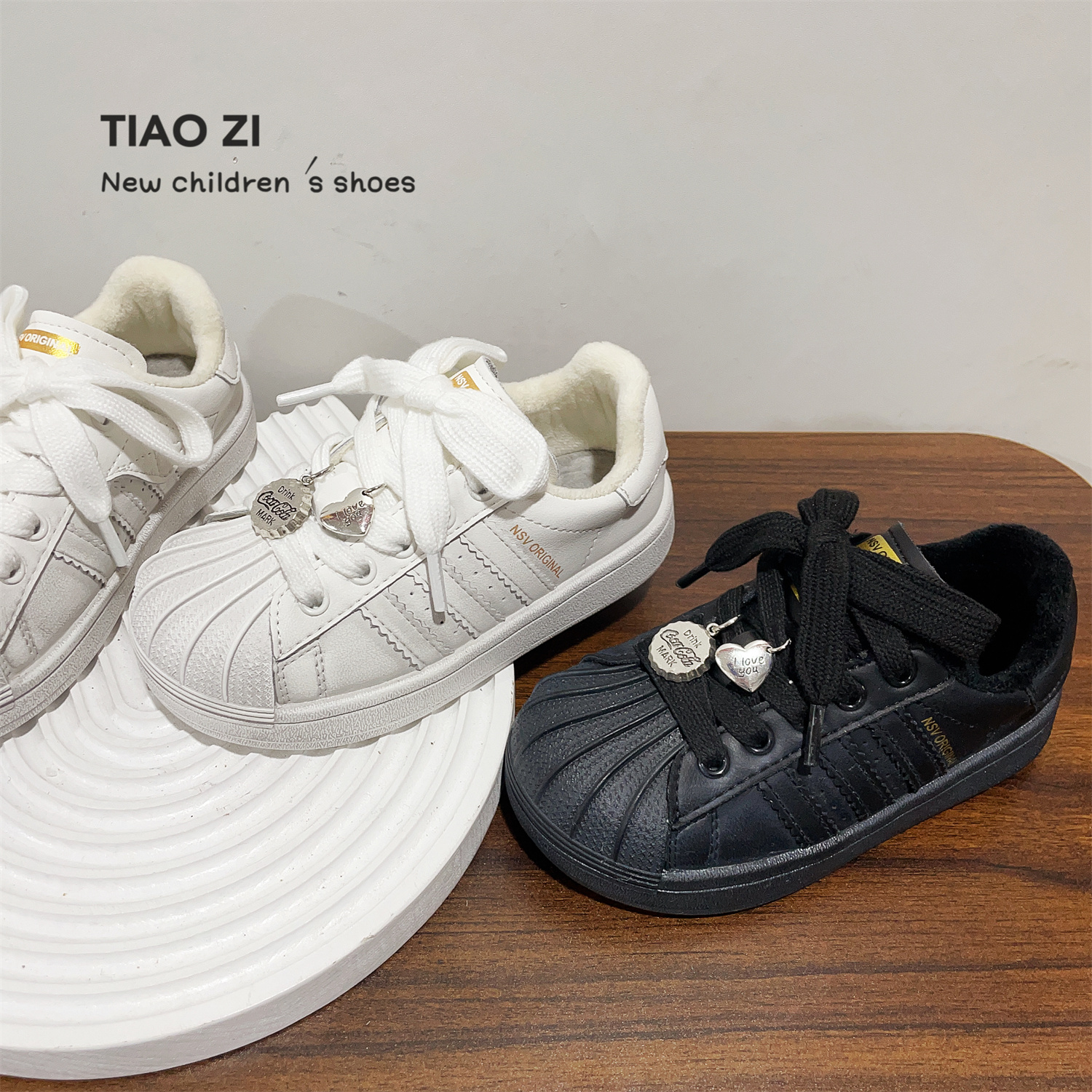 时尚贝壳头男童经典板鞋加绒保暖