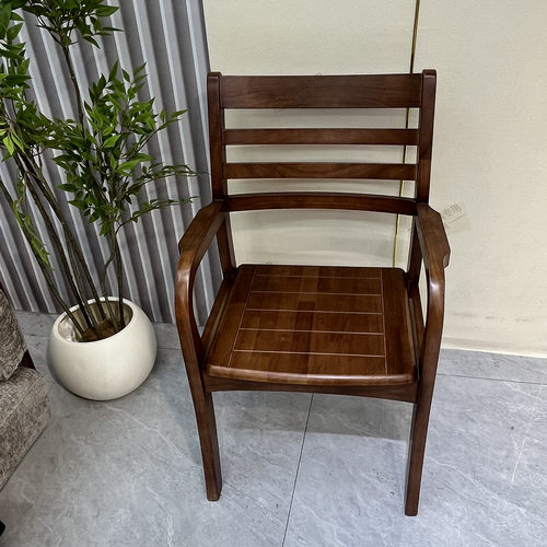 全实木扶手餐椅中式家用久坐舒适