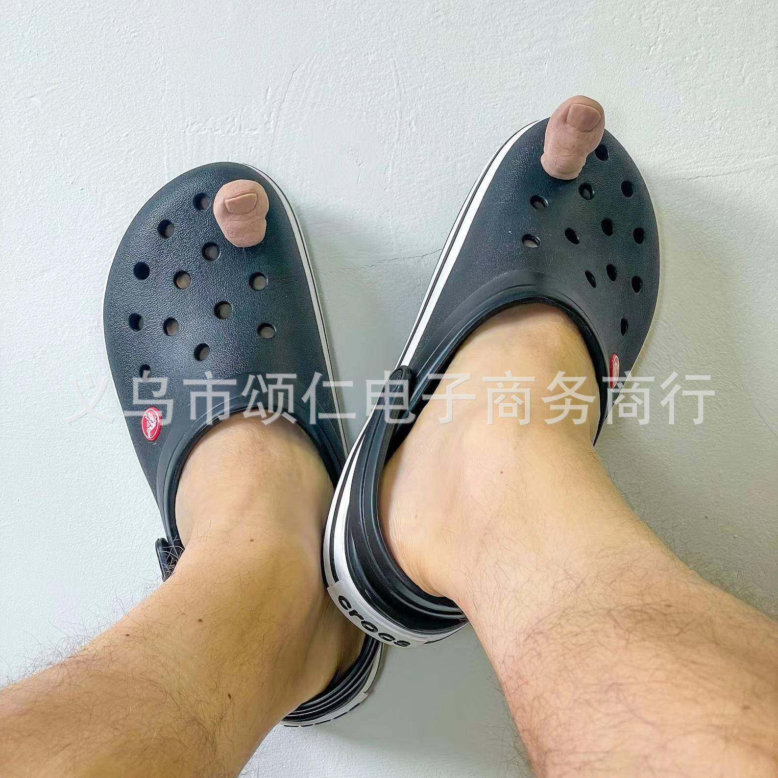 现货Big Toe Croc Charm大脚趾鳄鱼魔咒搞怪洞洞鞋装饰品