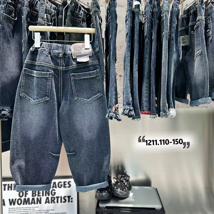 儿童秋季简约百搭洋气牛仔长裤潮