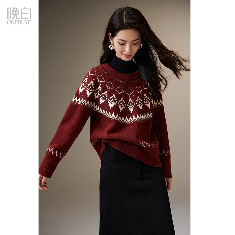 晚白圆领费尔岛风宽松毛衣针织衫