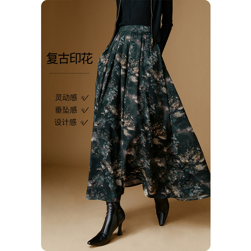 晚白2026年春新款时尚复古文艺风长裙雪纺印花减龄大摆半身裙