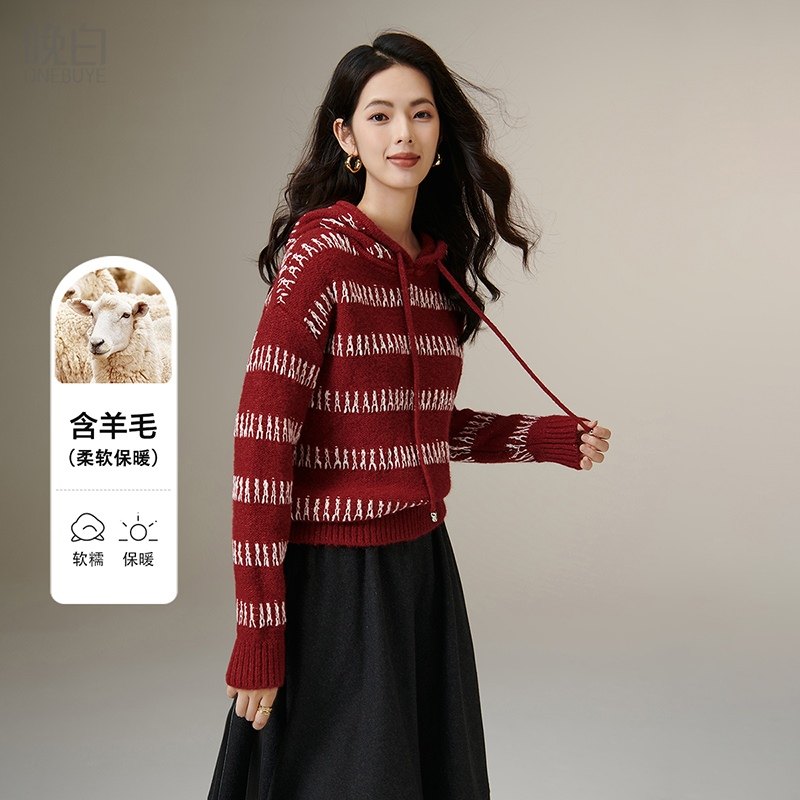 晚白【断码清仓】2025冬条纹红色新上衣连帽含绵大码厚针织衫女