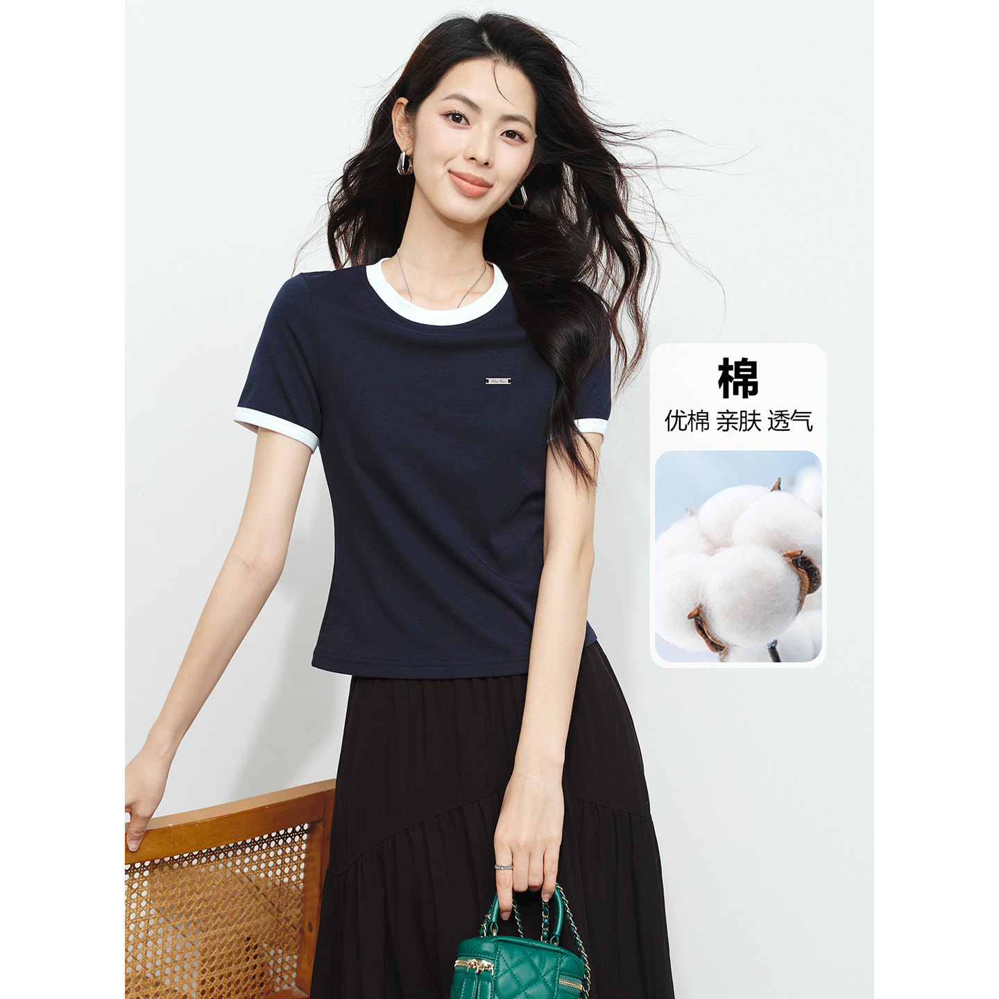 晚白撞色圆领棉T恤女短款小个子图片