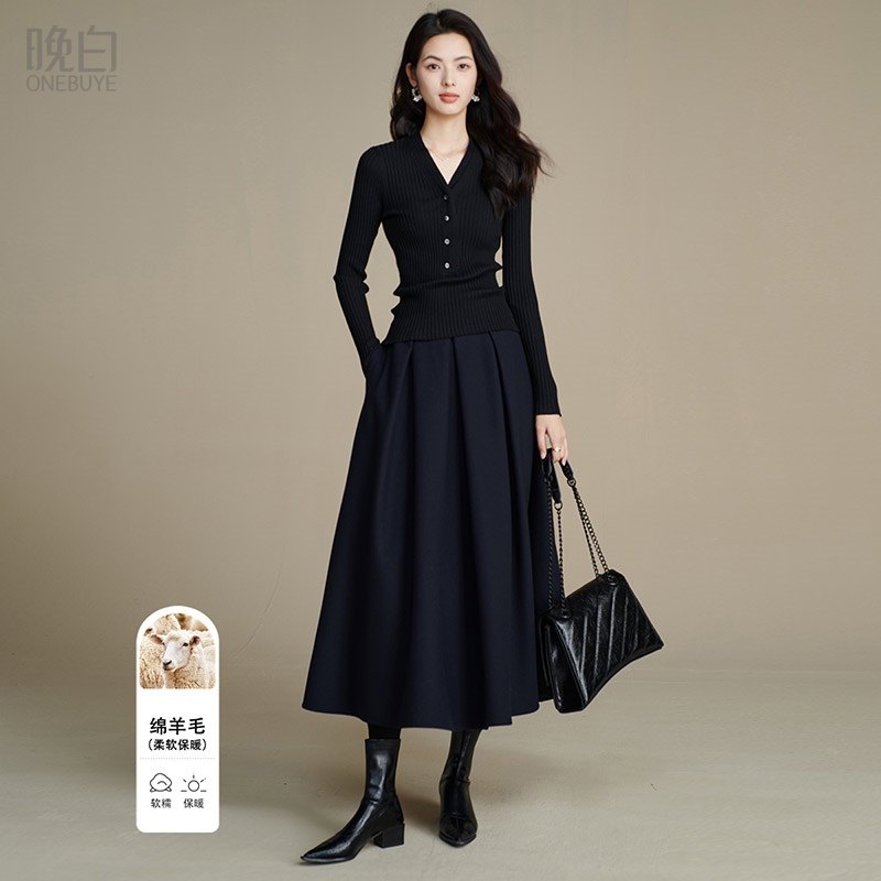 韩系百搭伞裙绵羊毛毛呢褶皱气质舒适长款a字半身裙女2025新款冬