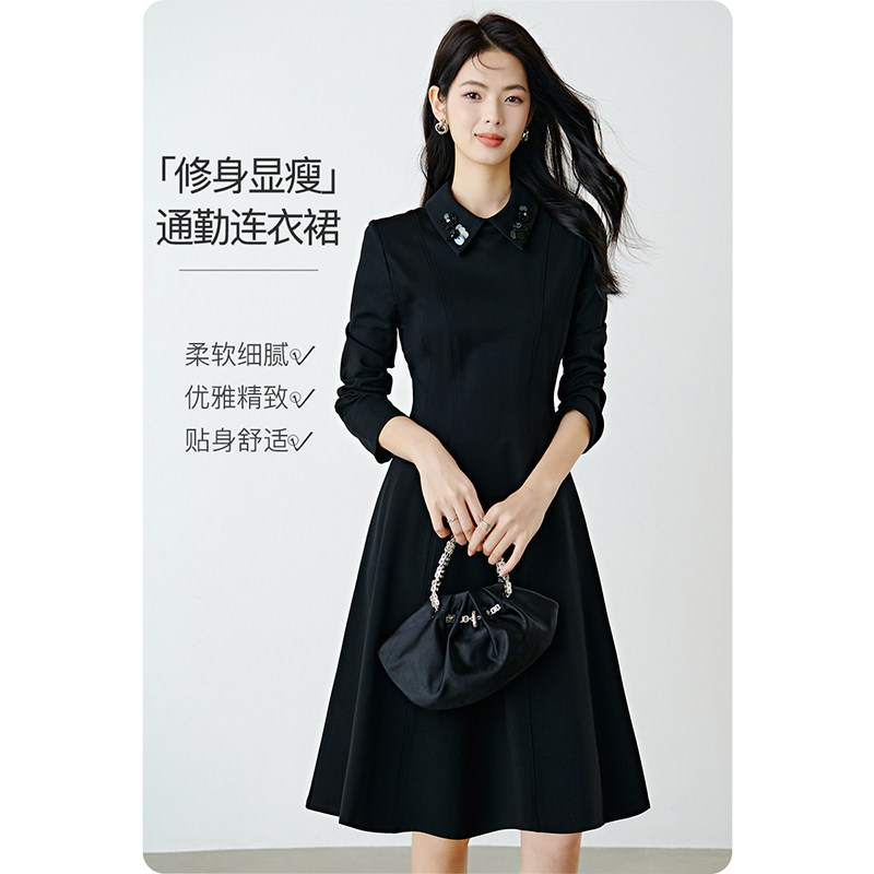 晚白2026年春新款时尚简约翻领裙子修身显瘦职场通勤亲肤连衣裙
