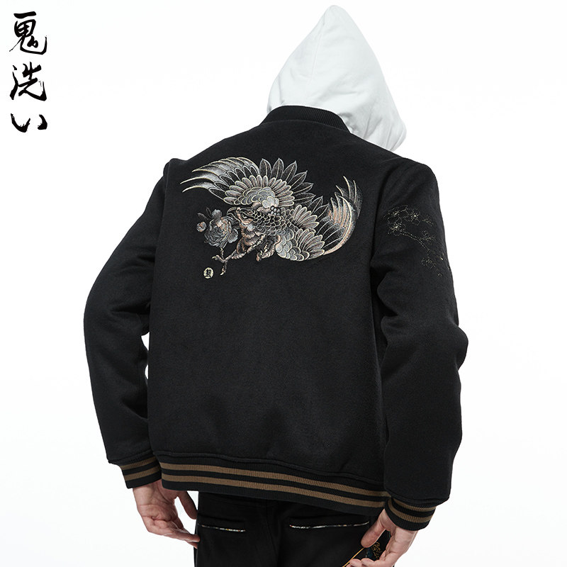 ONIARAI/鬼洗秋季泥棒蓝五花簇雄鹰绣花薄棉棒球男士夹克 N340167