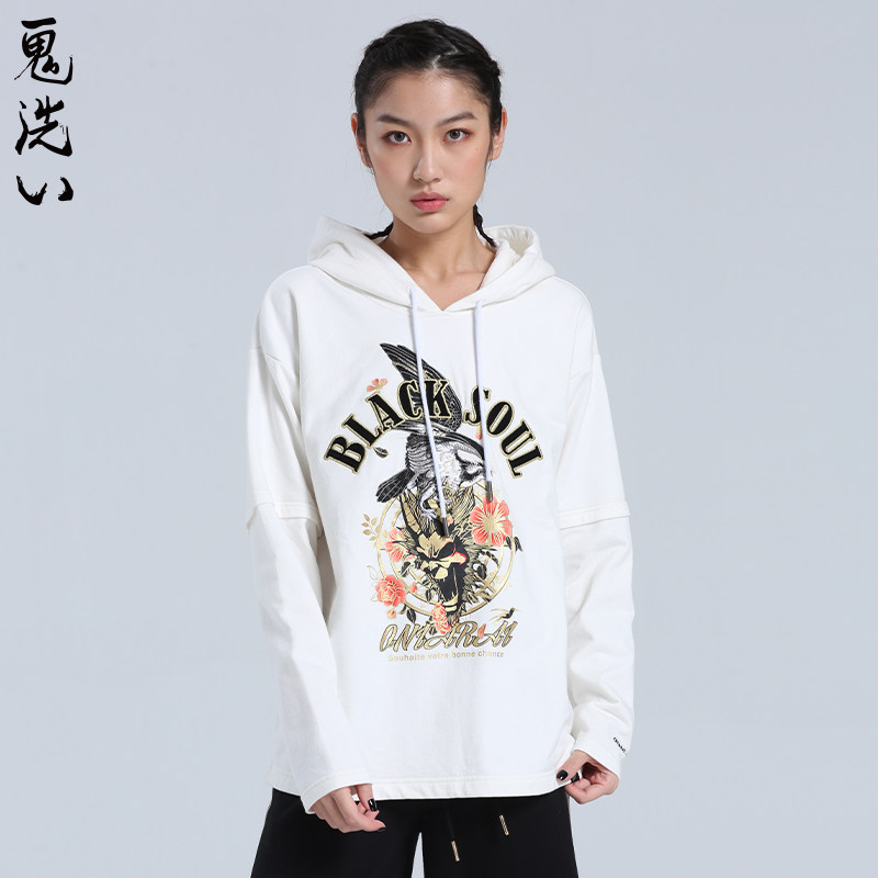 oniarai鬼洗 冬季印绣花假两件式女士连帽卫衣女 B240031