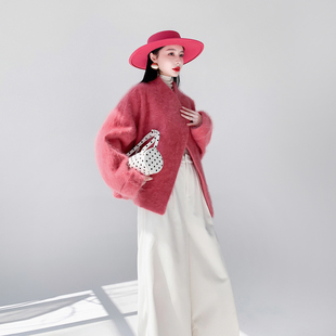 AKSAYA高级感玫红色短款羊毛大衣女秋冬时尚长毛宽松显瘦气质外套