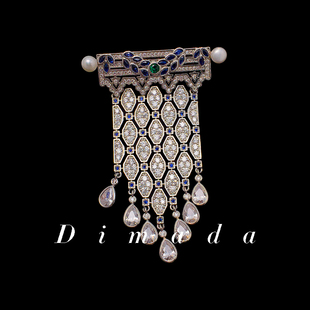 D.M.D 迪曼达西洋古典胸针高档女胸花流苏别针高级感配饰小众设计