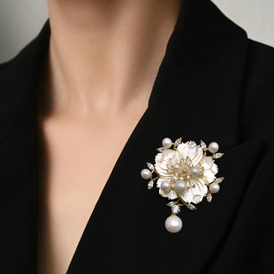 dimada迪曼达母贝樱花日韩胸针胸花别针女高档旗袍配饰百搭优雅
