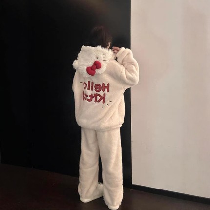 连帽可爱卡通HelloKitty印花珊瑚绒睡衣女秋冬季保暖家居服套装冬