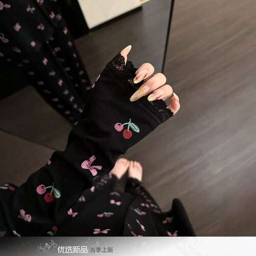 韩系甜美樱桃蕾丝边长袖睡衣女秋