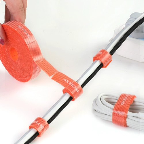 Система хранения, кабельные стяжки на липучке, ноутбук, электрические сигналы мозга, фиксаторы в комплекте