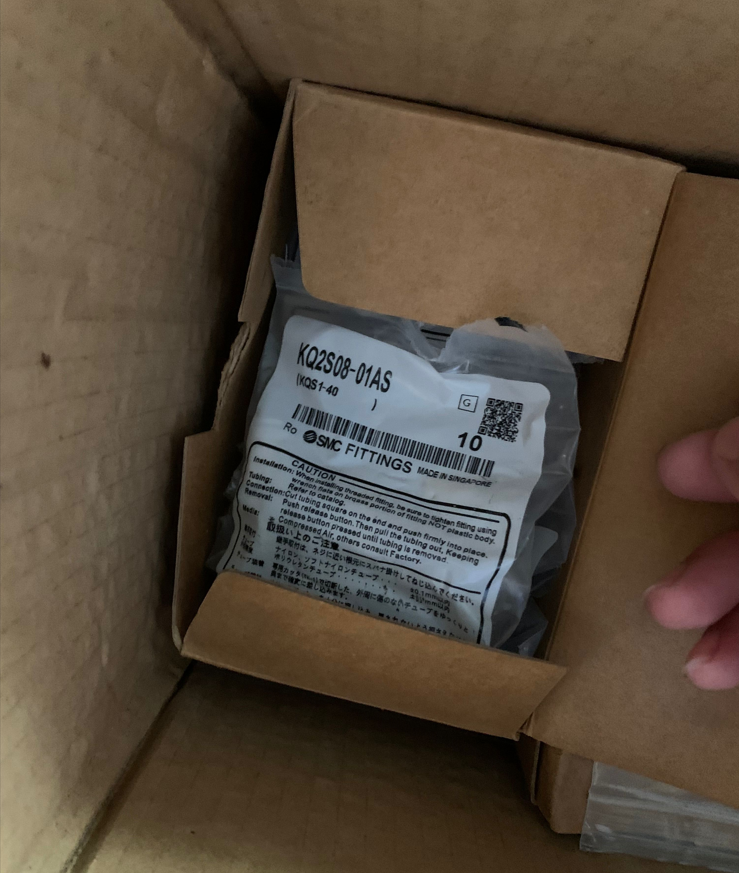 气接头KQ2S08-01ASZFC200-08B