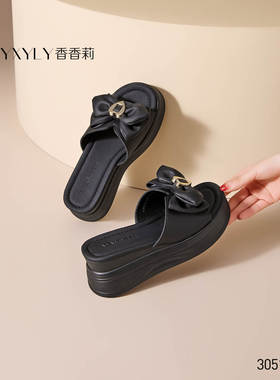 香香莉新款女鞋2025夏拖鞋女厚底蝴蝶结金属坡跟一字拖百搭30515