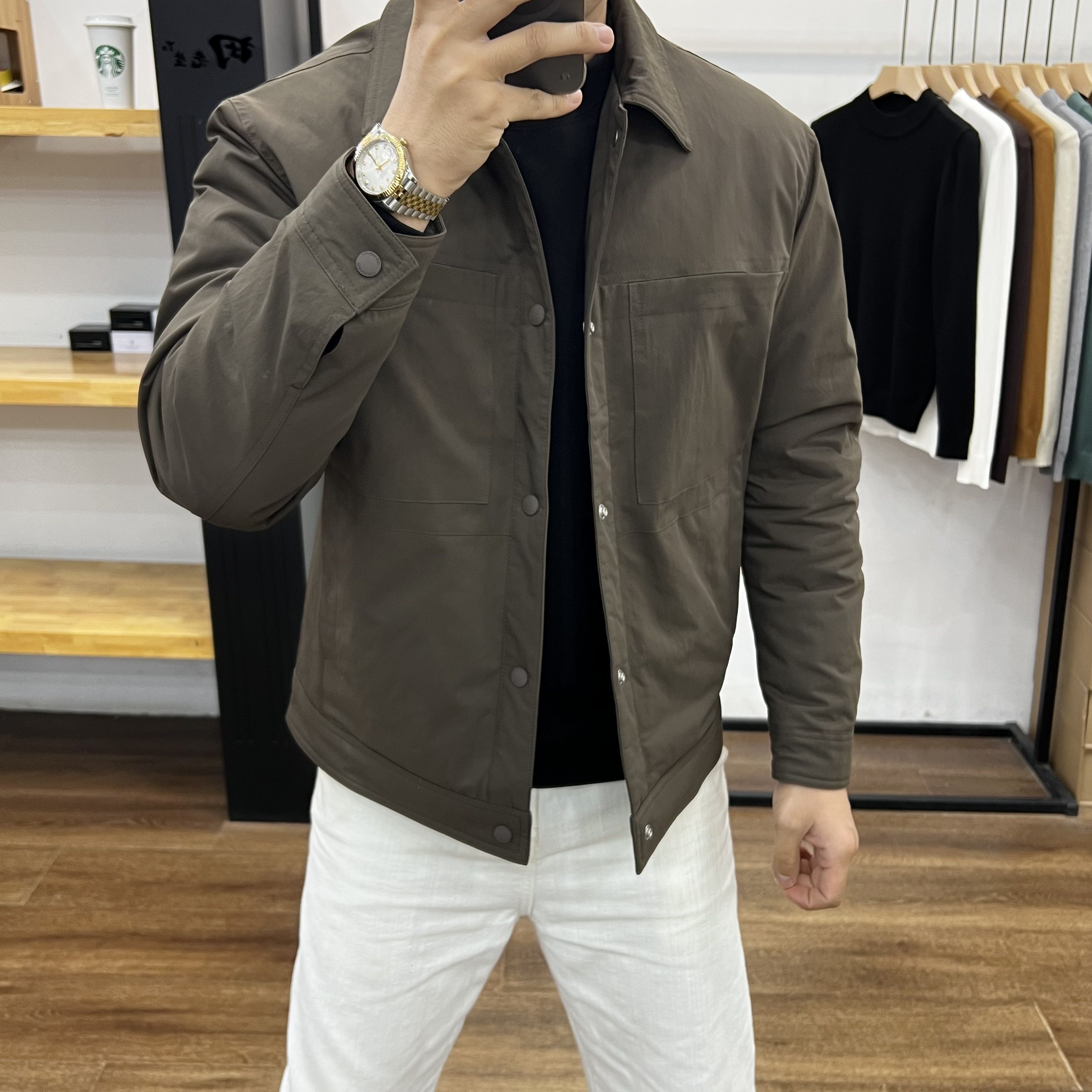 冬季男翻领短款白鸭绒轻薄款羽绒服保暖简约百搭工装舒适轻便外套