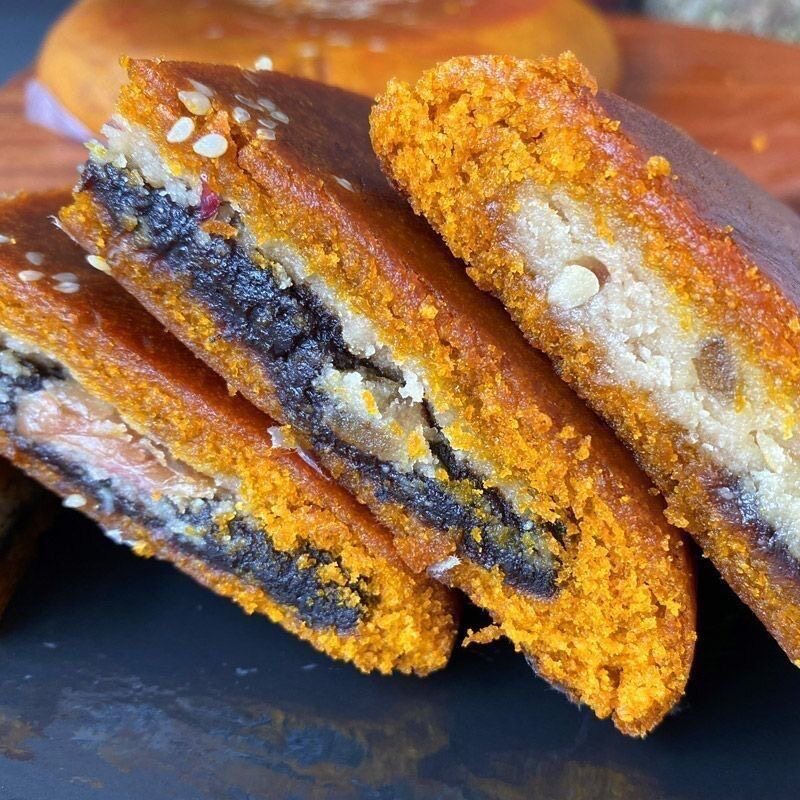 中秋月饼老牌子文山广南老味道鲜花三合豆沙五仁苏子云南月饼正宗