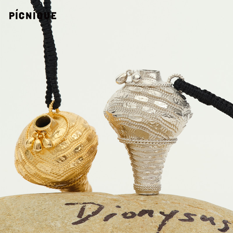 Picnique 雕刻酒神之器编绳串珠长项链