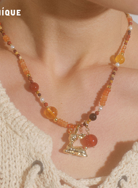 Picnique 金色小鹿红果串珠短项链