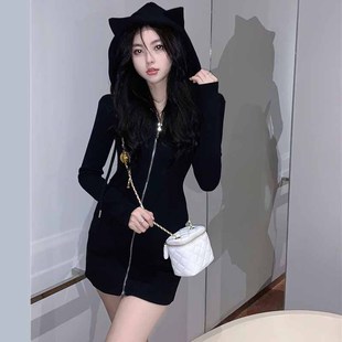 长袖收腰包臀修身显瘦连帽连衣裙气质显瘦黑色小个子包臀裙短款春