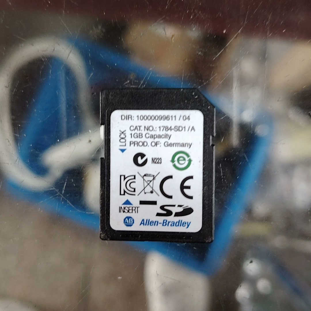 AB 1784-SD1/A存储卡有1张