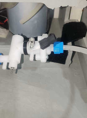 密理博水机Elix电阻温度传感器，拆机件。