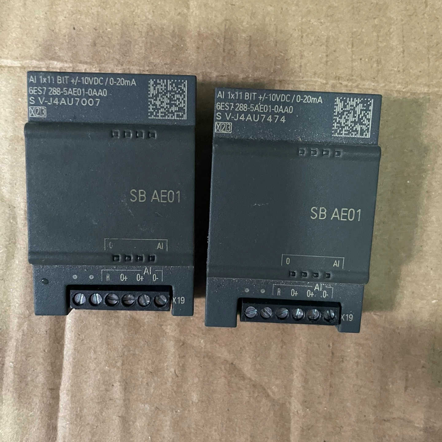 S7-200SMART 288-5AE01-0AA0，