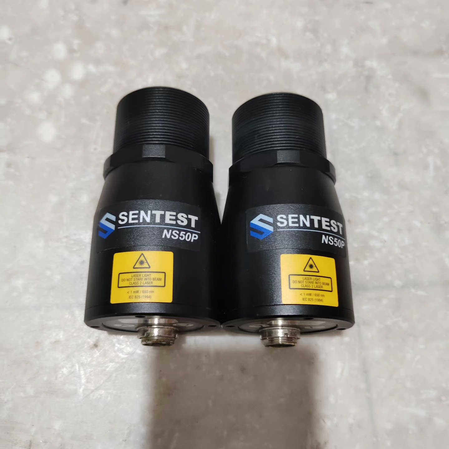 SENTEST三特红外测温仪，型号NS50PLTCF，图片实