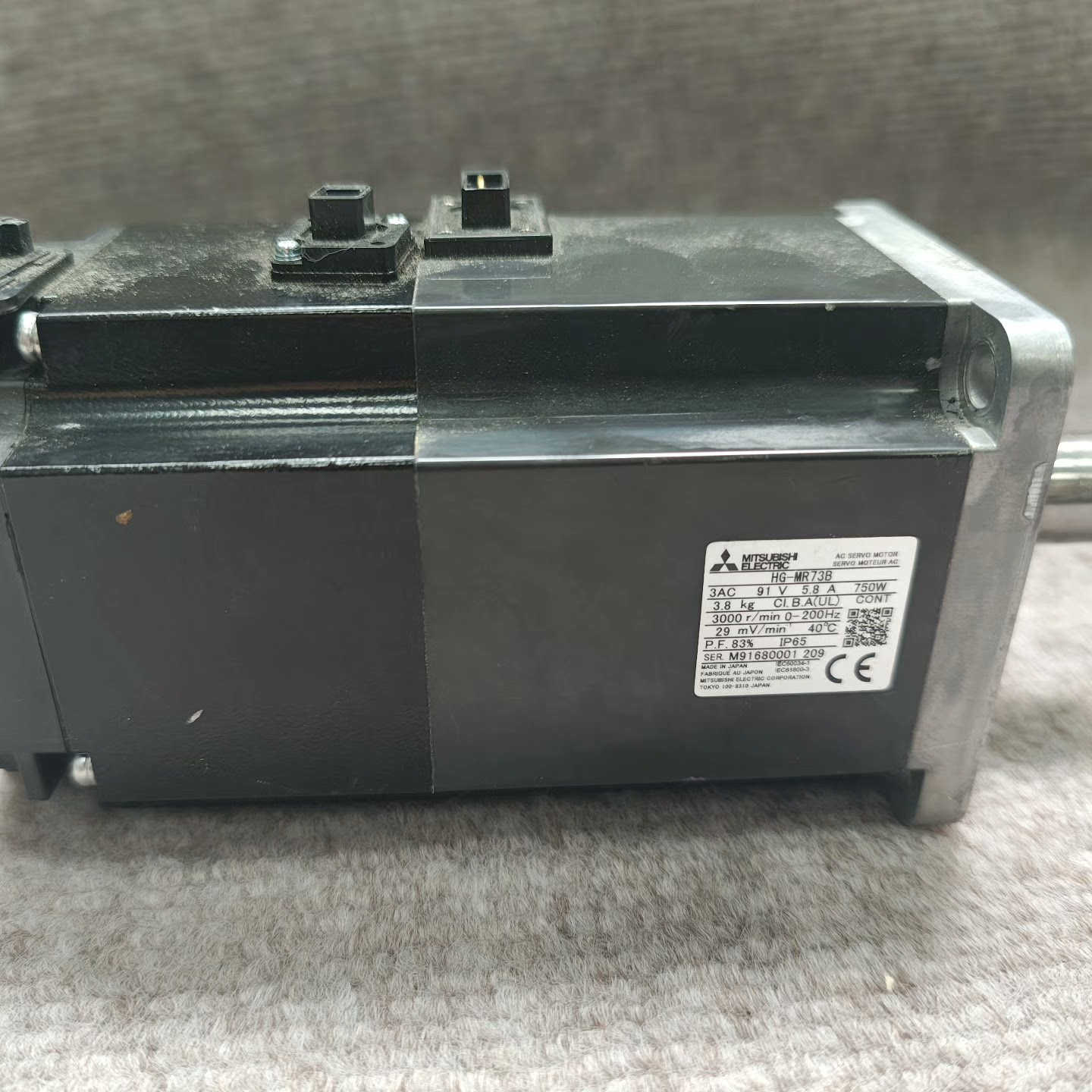 Mitsubishi日本三菱二手伺服电机HG-MR73B