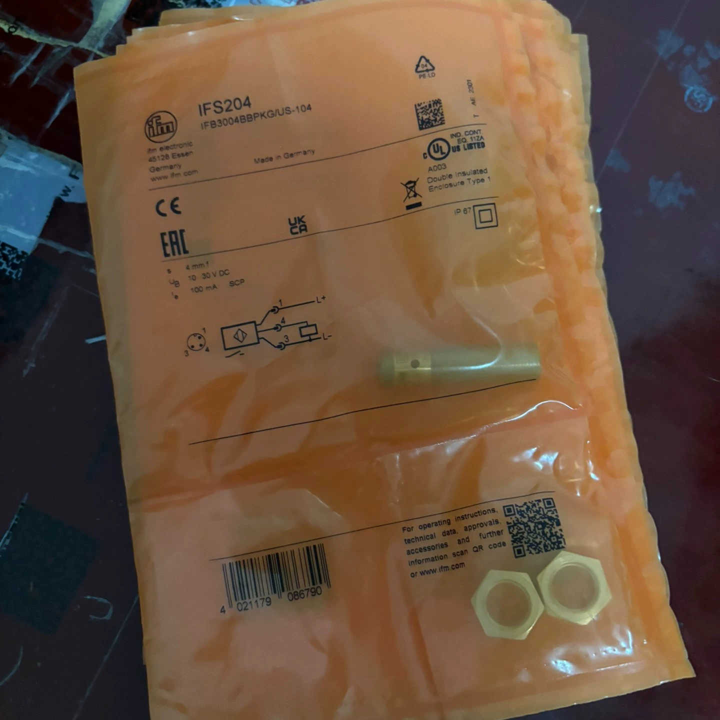 IFS204 易福门接近开关ifs204 IFS2O4