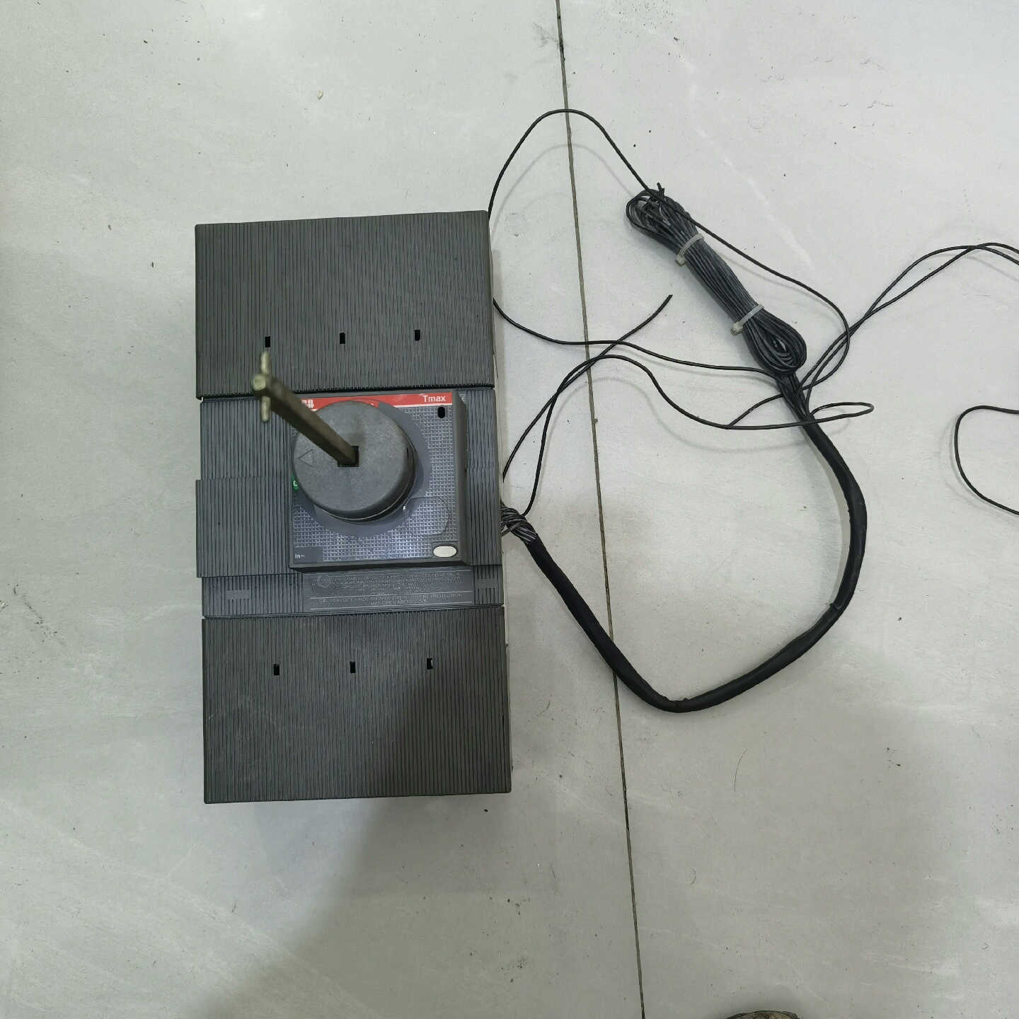 ABB新款 Tmax T3S-D