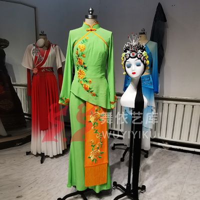 舞依艺库桃李杯越剧演出古典舞