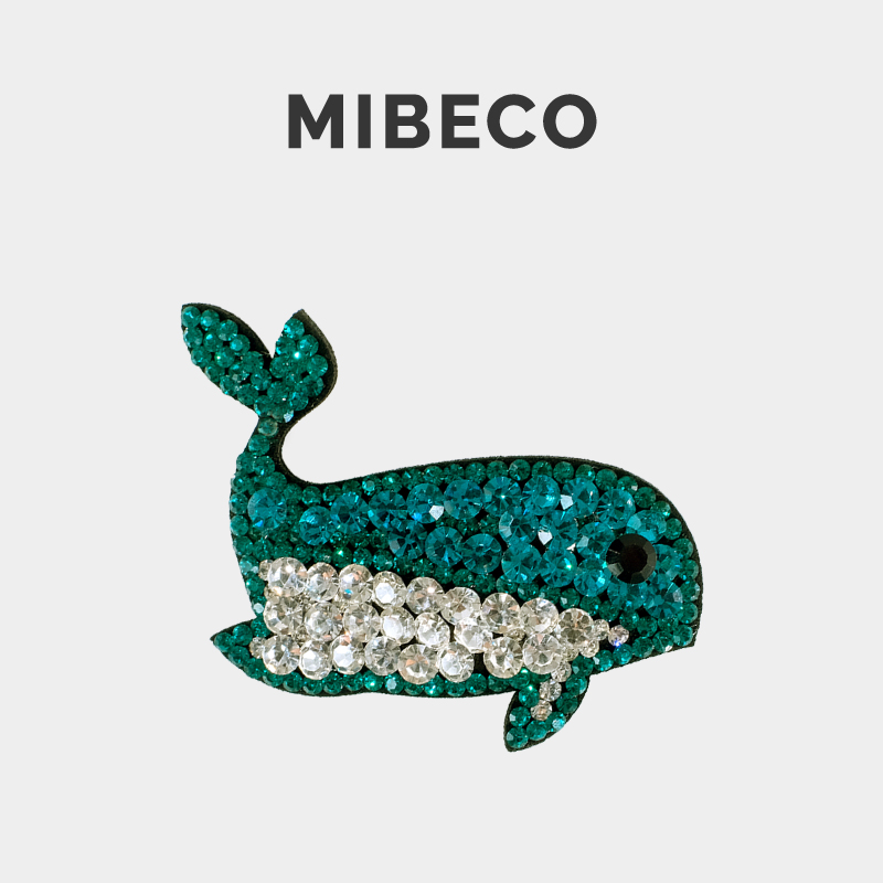 Mibeco新款可爱卡通鲸鱼发夹女轻奢闪亮高级感奥钻BB夹刘海侧边夹