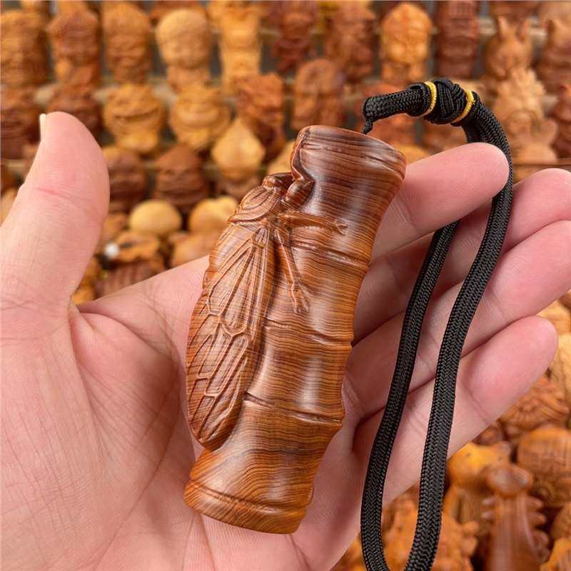 实木雕刻金蝉知了知足常乐手把件