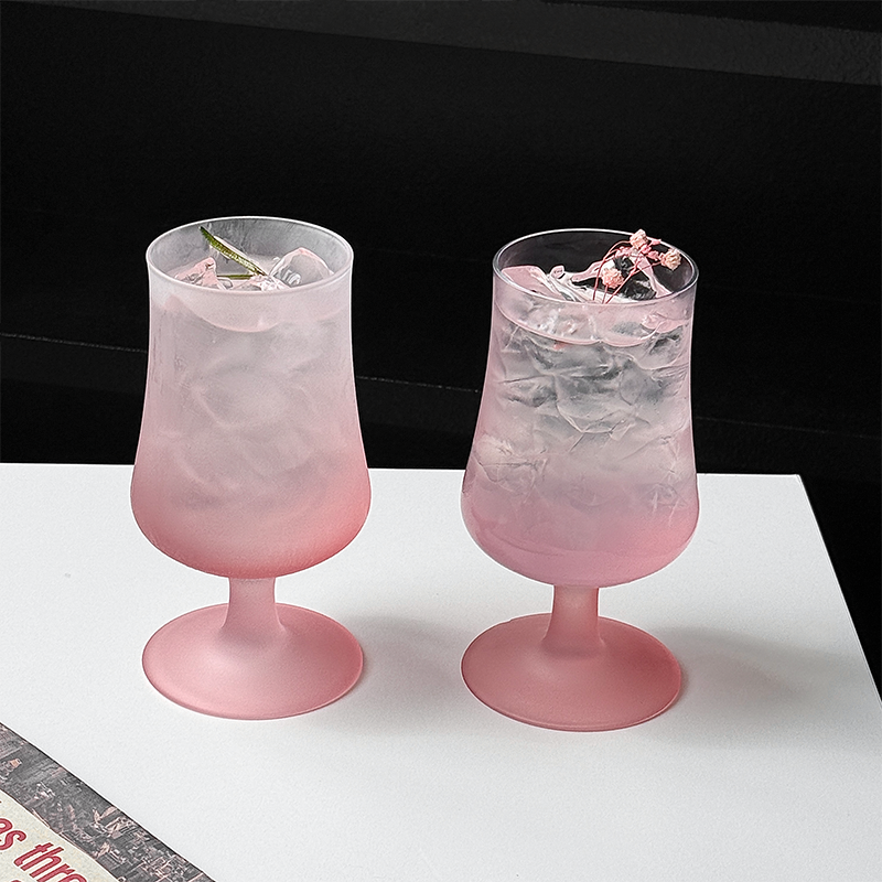 轻奢粉色高颜值果茶杯鸡尾酒杯