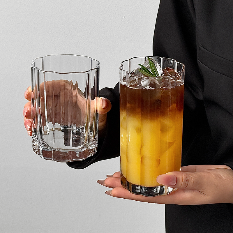 小众花朵竖条纹玻璃拿铁咖啡杯