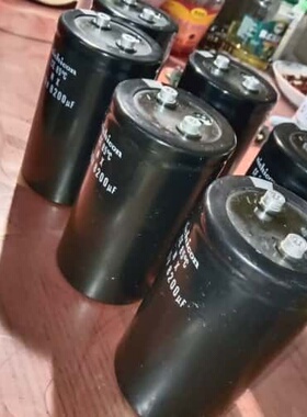 议价尼吉康chicon电解电容，400v8200uF，8可维修