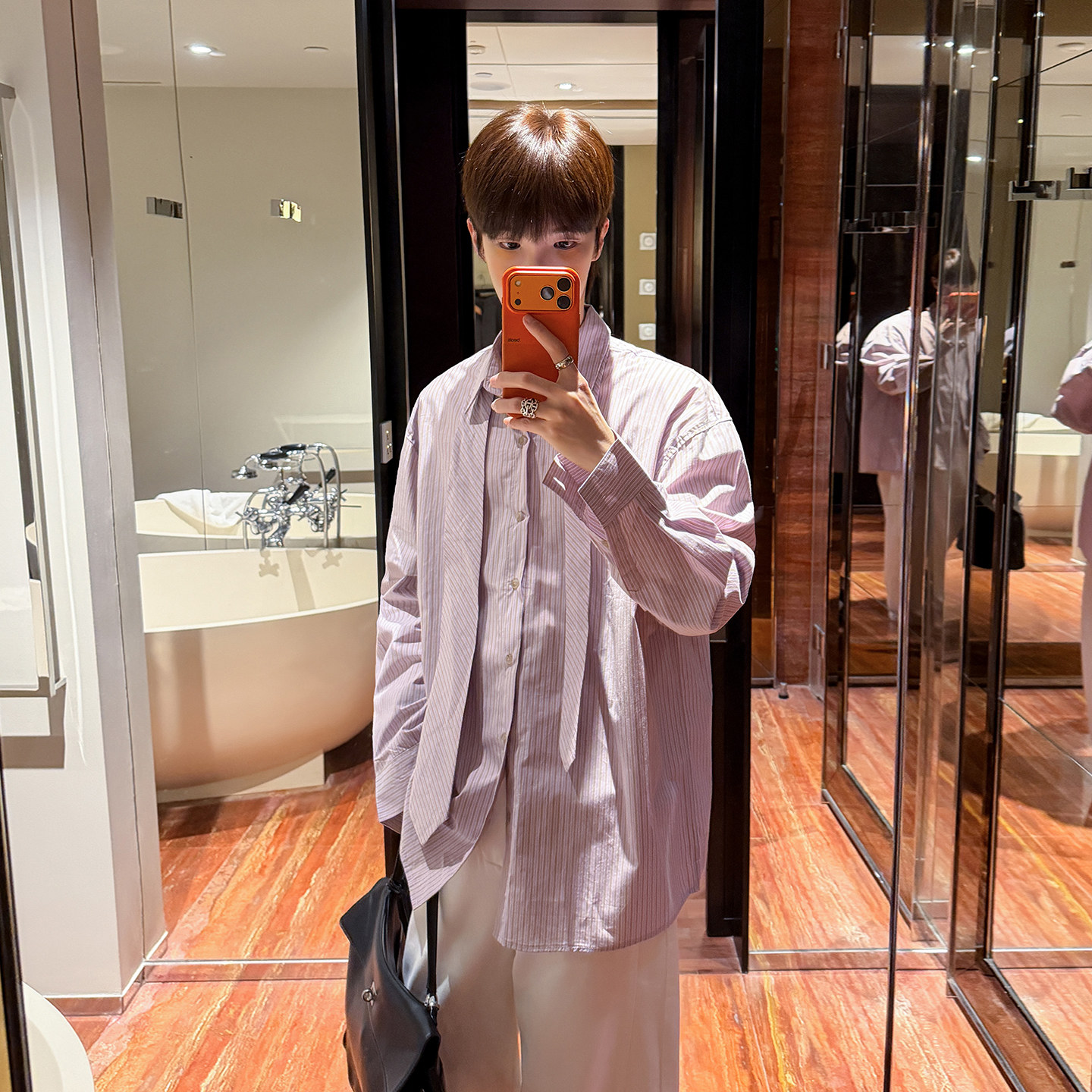 高林凡 设计感气质粉色条纹宽松衬衫,男装,衬衫,淘宝优惠券,粉丝福利购,淘宝优惠卷