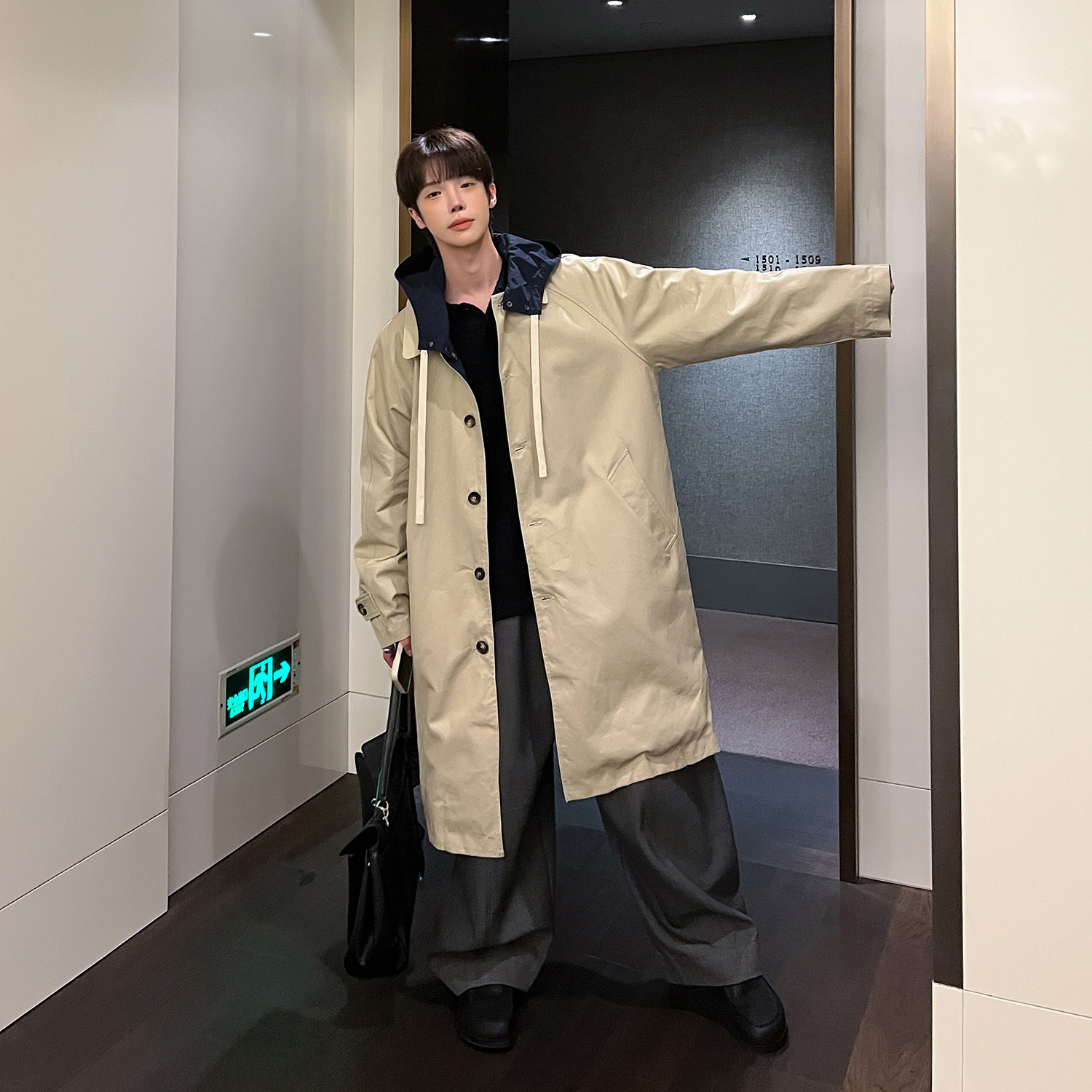 高林凡 正反两面穿连帽拼接撞色小众宽松过膝中长款风衣大衣外套