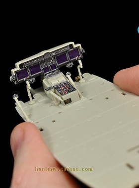 QSD-48091 UH-1Y直升机1/48拼装模型3D立体彩色座舱贴配小鹰