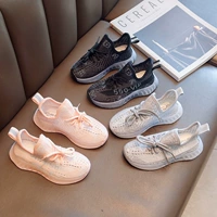 Дышащая спортивная обувь Flyknit для девочек. Весна и осень 2022. Новые детские туфли на мягкой подошве для мальчиков среднего и большого размера. Одношаговая детская обувь.