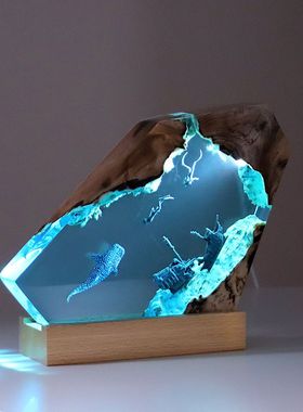 海洋沉船鲸鱼潜水员树脂小夜灯摆件办公室桌面创意海洋艺术小礼物