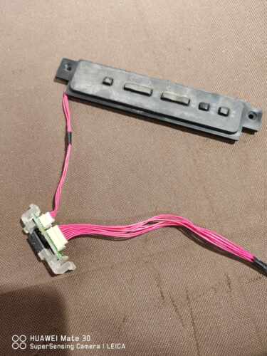 原装海信 LED32K300 遥控器接收板 RSAG7.820.4739按键