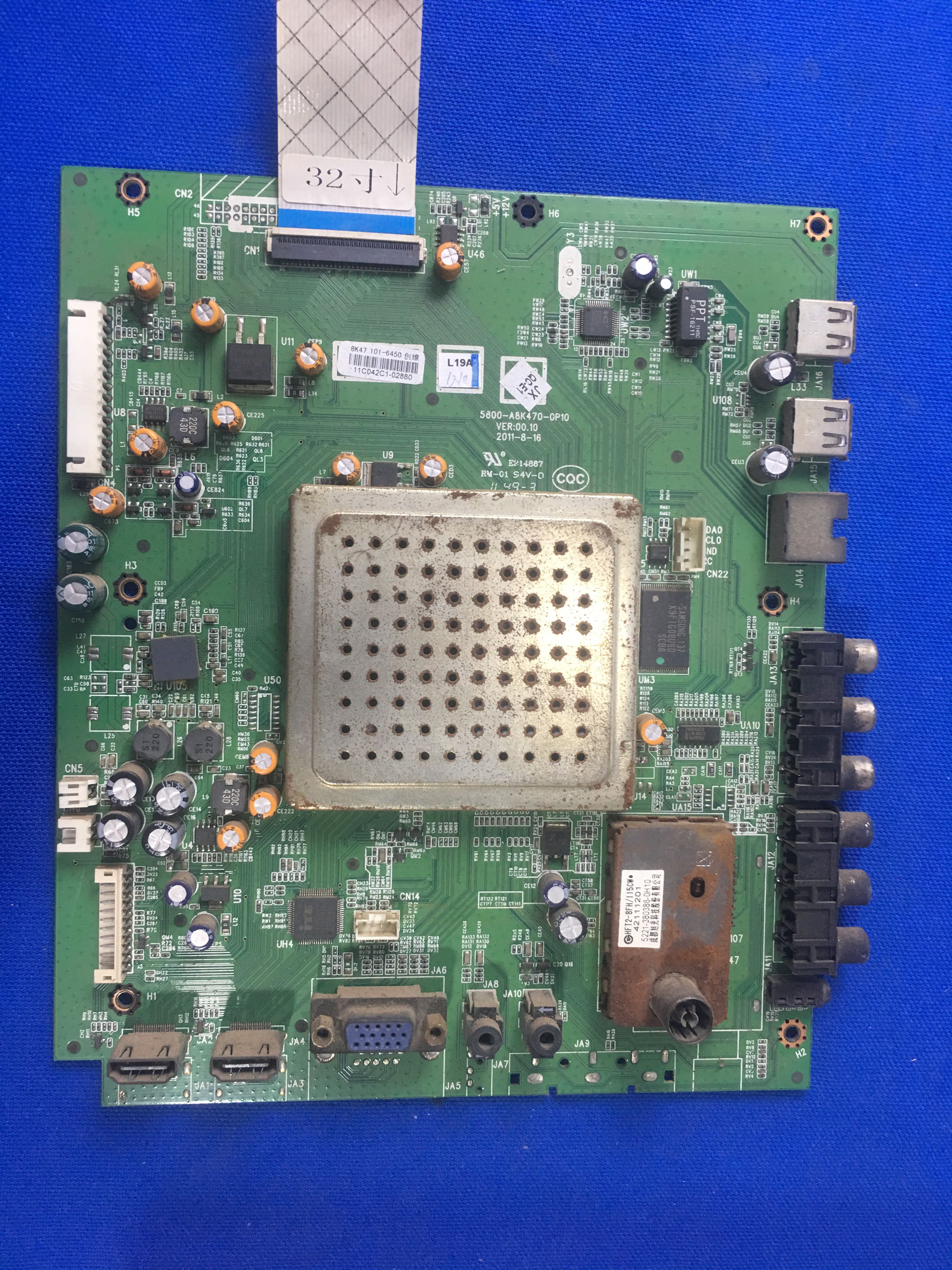 原装创维 32E6BRN  主板  5800-A8K470-0P10  屏  SEL315V3-S00B