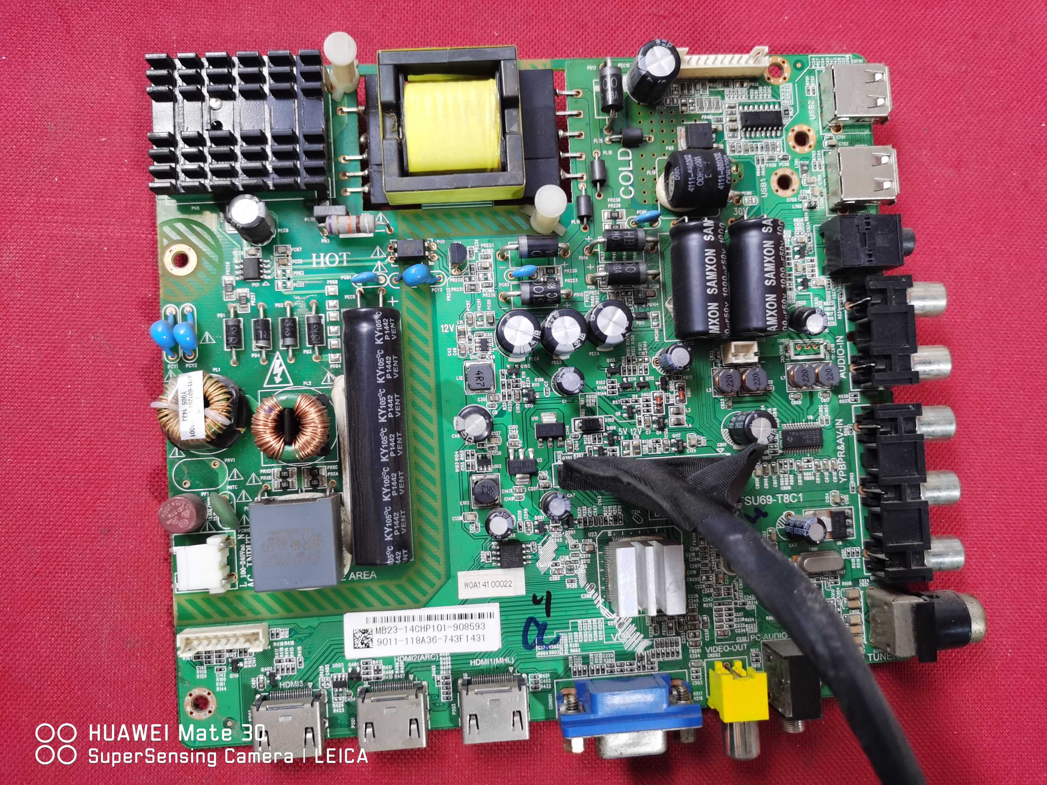 原装长虹LED42538ES主板 4715-SU69T8-A2233K01 配LG屏K420WD7