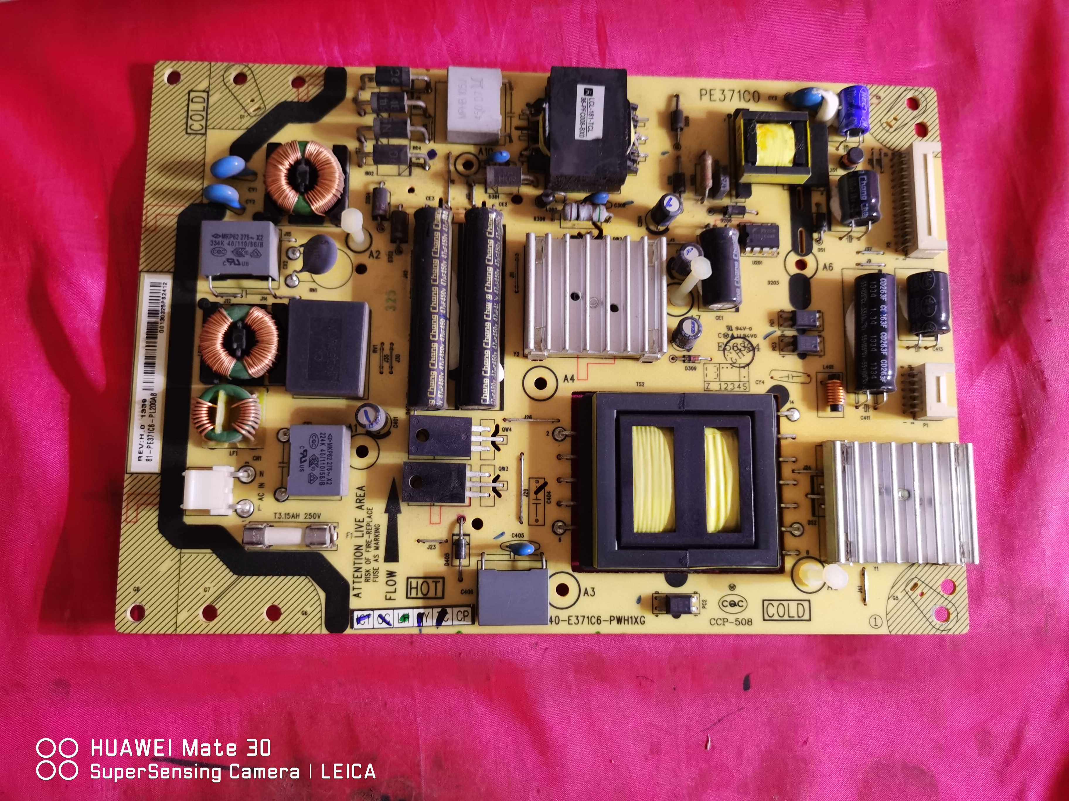 原TCL L50E5500A-3D电源板40-E371C6-PWH1XG 81-PE371C6